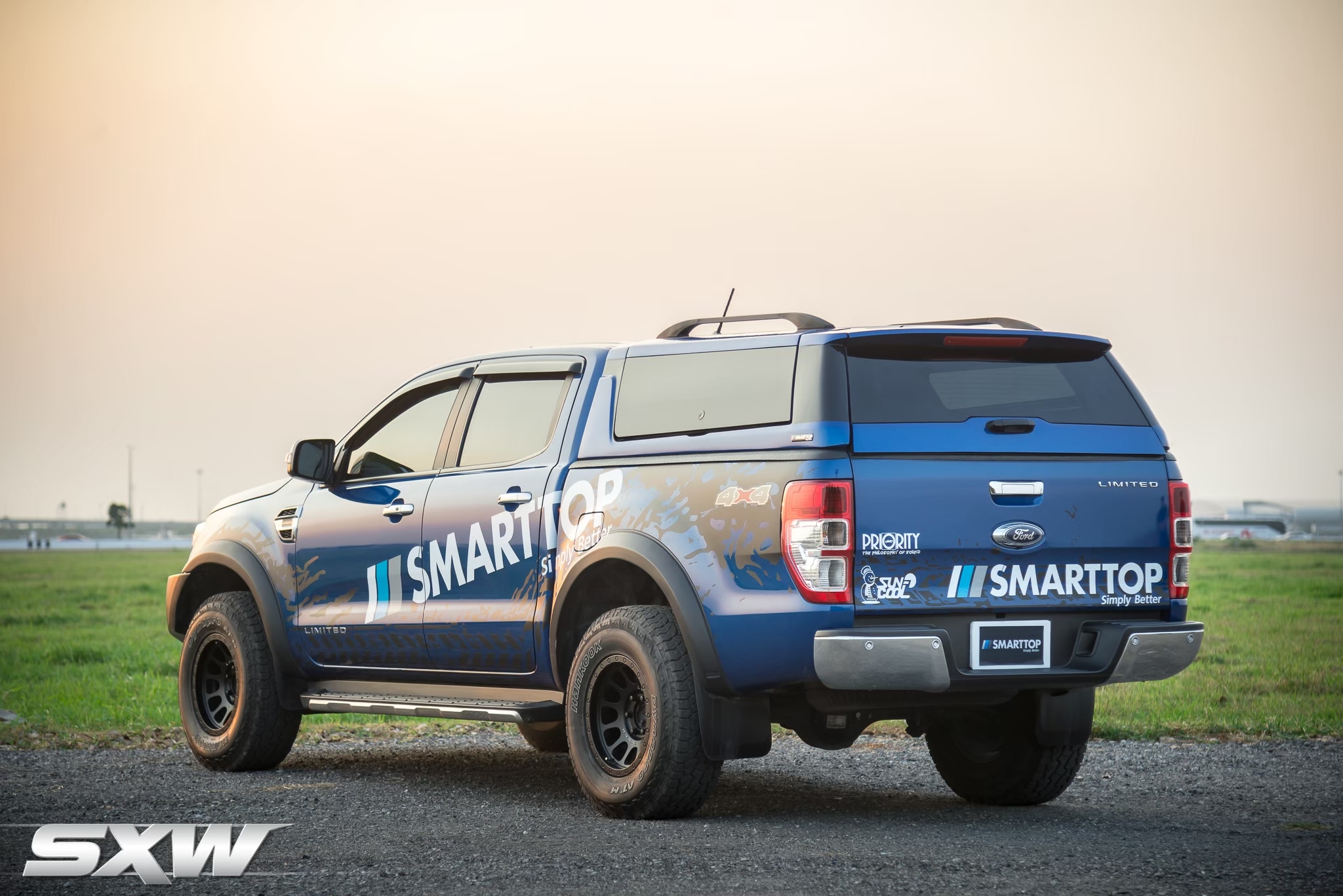 SMARTTOPS : Fiberglass Canopy /Deck Cover/Pick-up Accessories